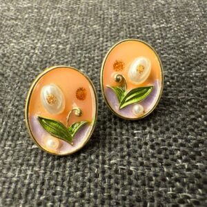 Enameled flower and leaf earrings with pearls